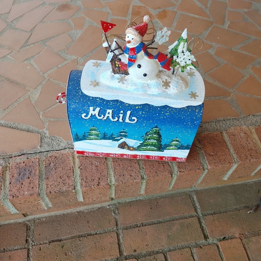 Mail Box